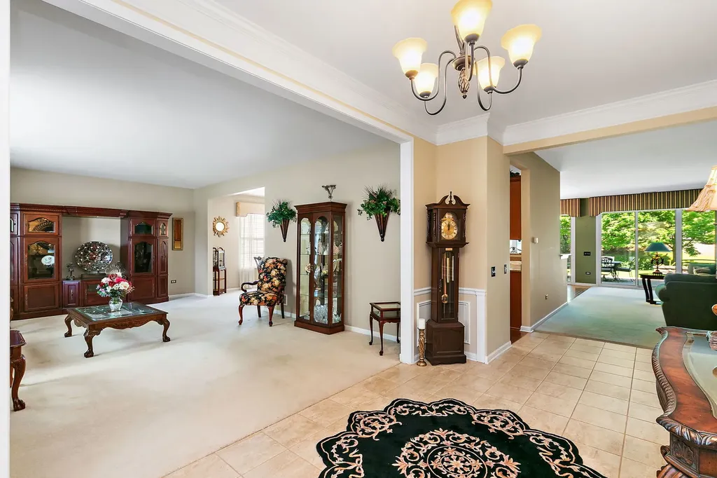 12225 Arlington Drive Huntley IL 60142