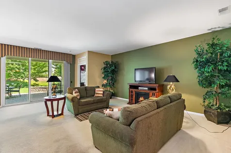 12225 Arlington Drive Huntley IL 60142