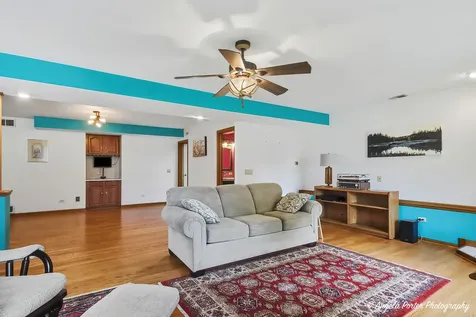 1218 Bunker Street Woodstock IL 60098