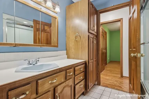 1218 Bunker Street Woodstock IL 60098