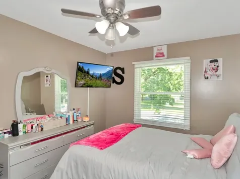 1215 187TH Street Homewood IL 60430