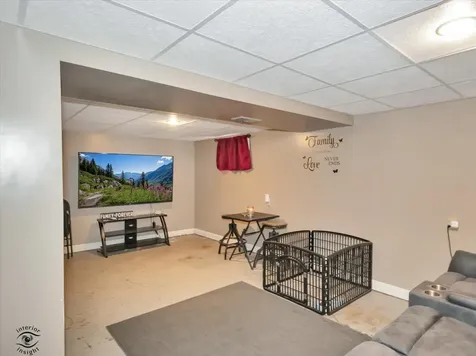 1215 187TH Street Homewood IL 60430