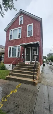 9316 South Marquette Avenue Chicago IL 60617