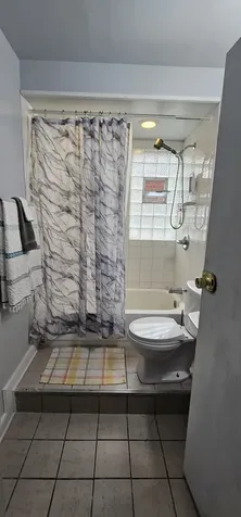 9316 South Marquette Avenue Chicago IL 60617