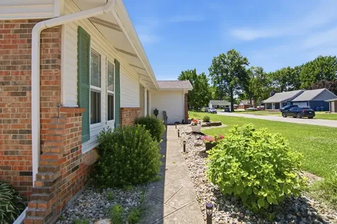 3232 Newell Drive Granite City IL 62040