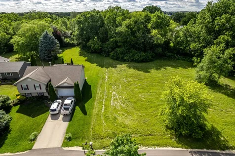 110 Heath Cliff Drive SE Poplar Grove IL 61065