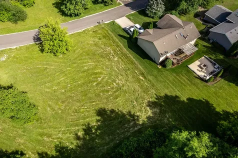 110 Heath Cliff Drive SE Poplar Grove IL 61065