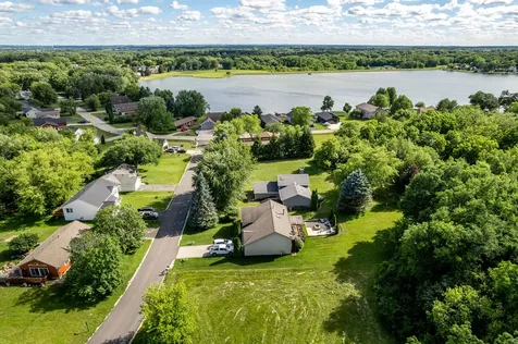 110 Heath Cliff Drive SE Poplar Grove IL 61065