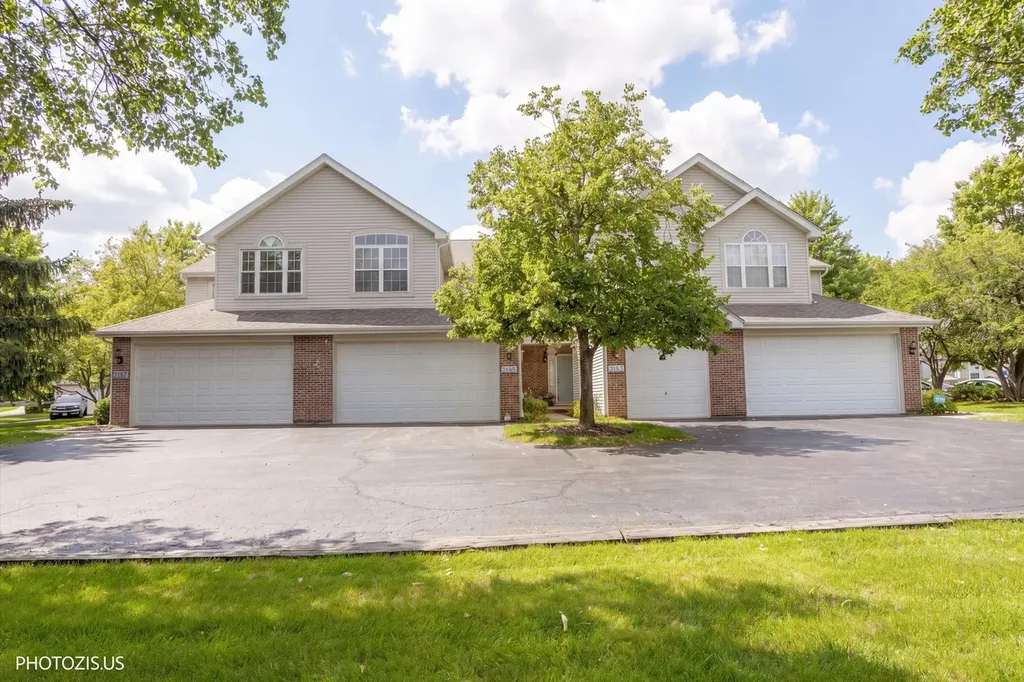 3185 Anton Drive Aurora IL 60504
