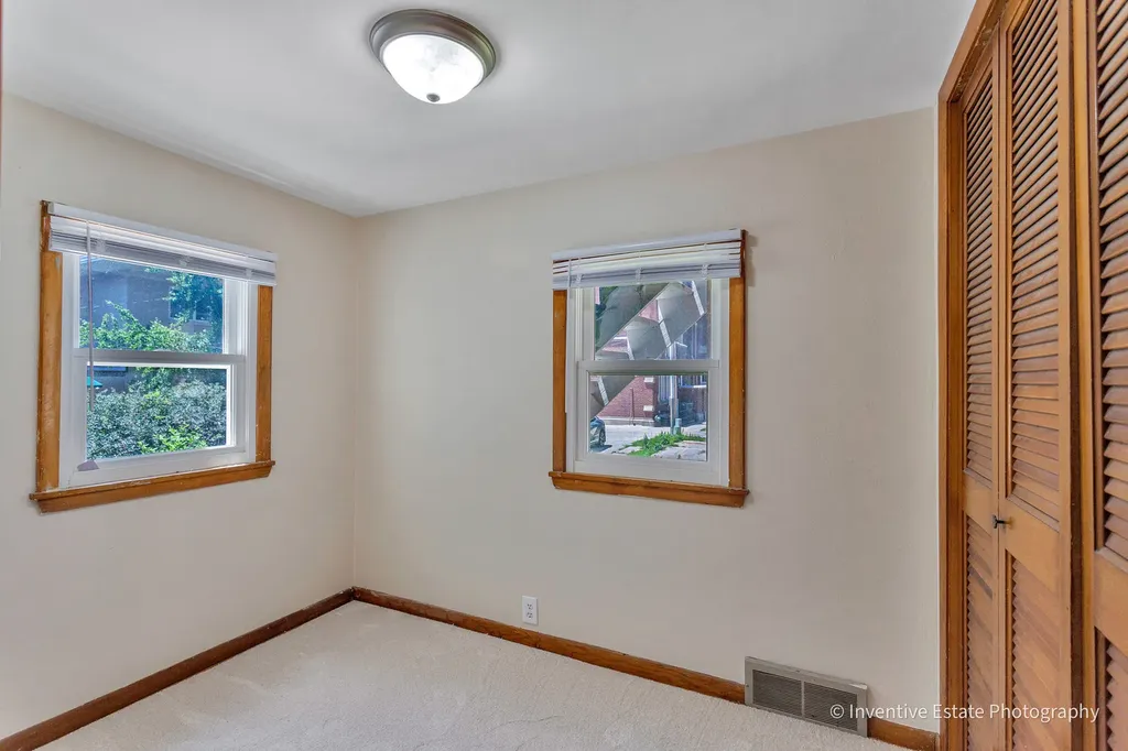 15 North Brainard Street Naperville IL 60540