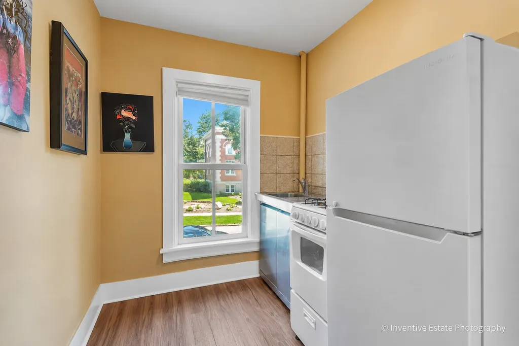 15 North Brainard Street Naperville IL 60540