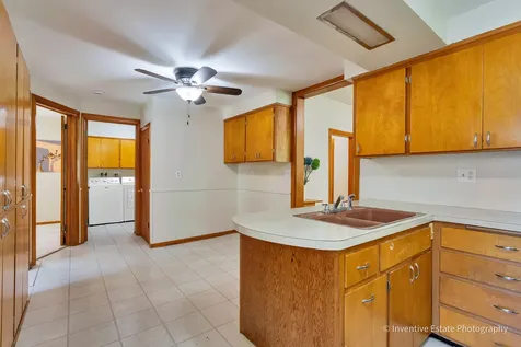 15 North Brainard Street Naperville IL 60540