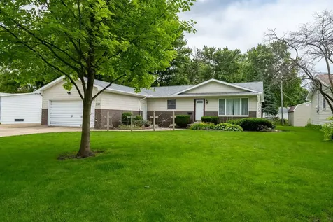 704 East North Street Pontiac IL 61764