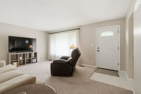 704 East North Street Pontiac IL 61764
