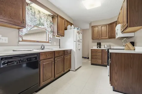 704 East North Street Pontiac IL 61764
