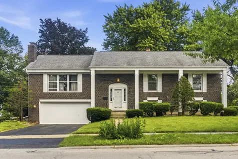 933 West Gilbert Avenue Palatine IL 60067