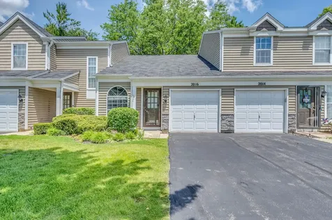 2016 Muirfield Circle Elgin IL 60123