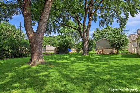 2409 Robin Lane Rolling Meadows IL 60008