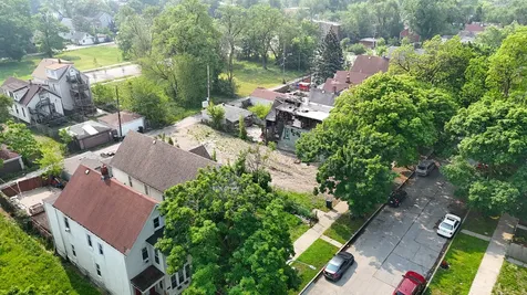 5935 South Carpenter Street Chicago IL 60621