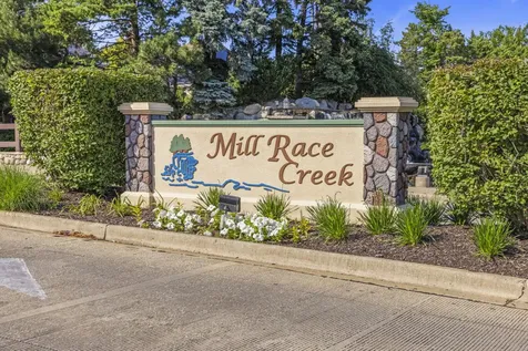 222 Grays Drive Oswego IL 60543