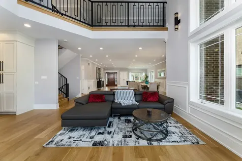 8348 West Farragut Avenue Norridge IL 60706
