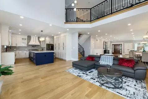 8348 West Farragut Avenue Norridge IL 60706