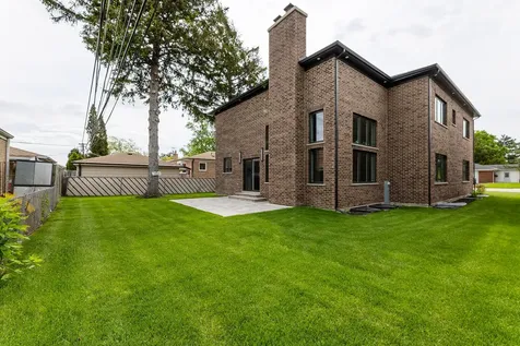8348 West Farragut Avenue Norridge IL 60706