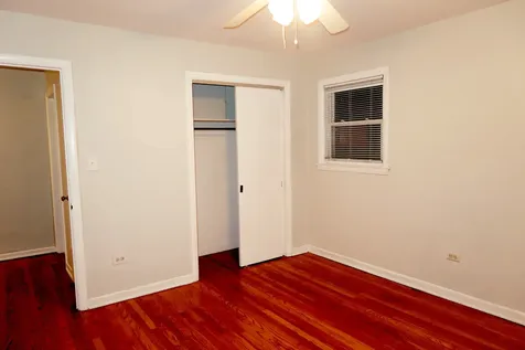 6048 North Elston Avenue Chicago IL 60646