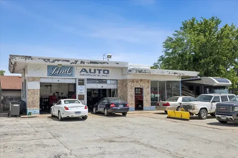 1030 West Touhy Avenue Park Ridge IL 60068