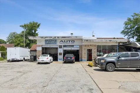 1030 West Touhy Avenue Park Ridge IL 60068