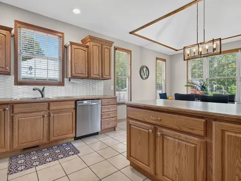 878 West Kennedy Road Braidwood IL 60408