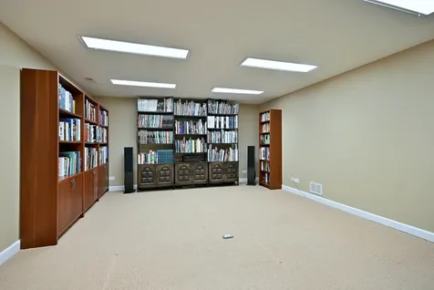 715 Masters Lane Riverwoods IL 60015