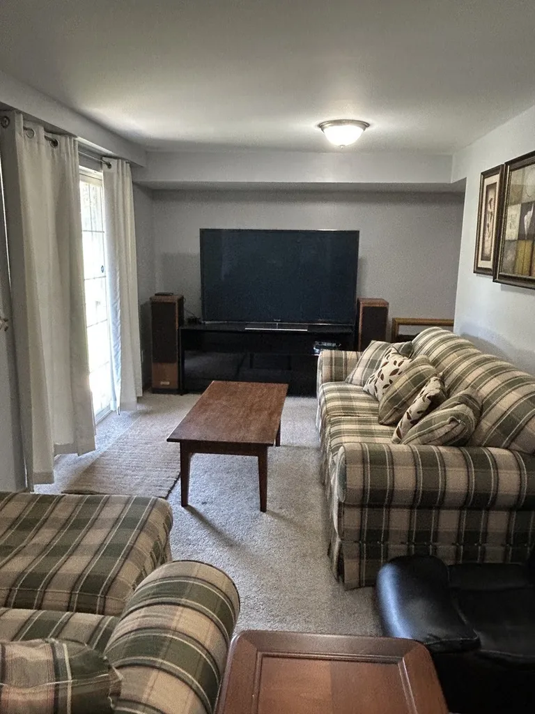 1009 East Wilson Avenue Lombard IL 60148