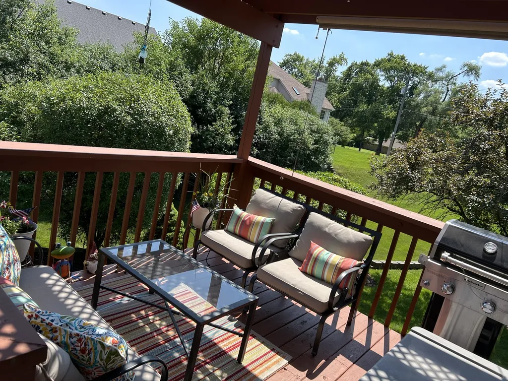 1009 East Wilson Avenue Lombard IL 60148