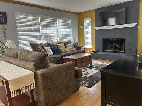 1009 East Wilson Avenue Lombard IL 60148