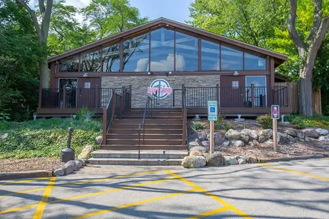 6010 Oakwood Drive Lisle IL 60532