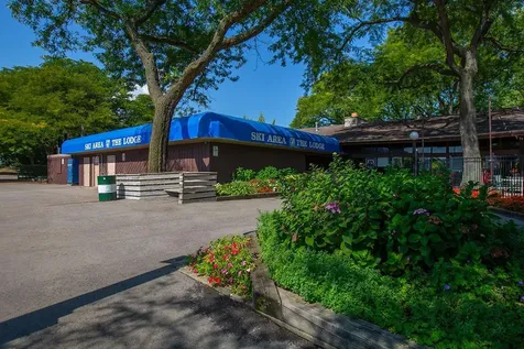 6010 Oakwood Drive Lisle IL 60532