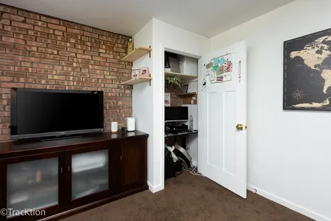 6010 Oakwood Drive Lisle IL 60532