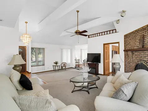 3317 East Buried Oak Drive Crete IL 60417