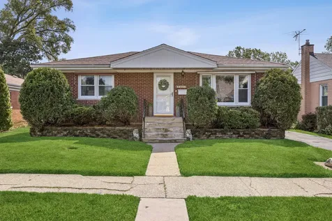 1447 Heidorn Avenue Westchester IL 60154