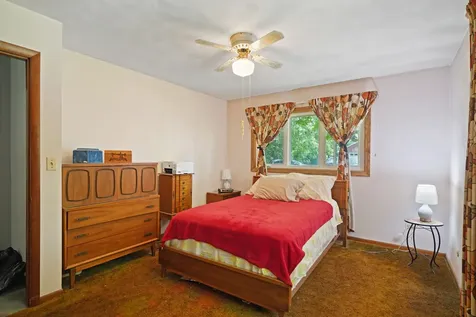 3029 West Vermont Avenue Waukegan IL 60087