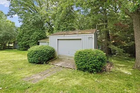 3029 West Vermont Avenue Waukegan IL 60087