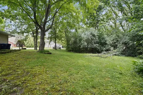 3029 West Vermont Avenue Waukegan IL 60087