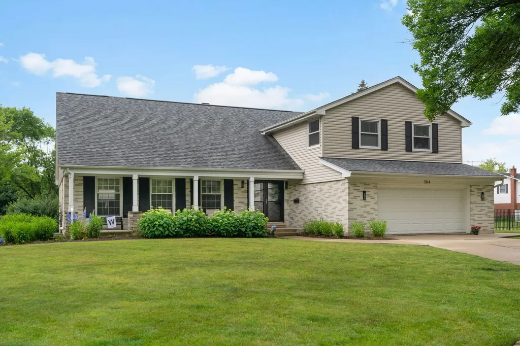 504 Lois Court Mount Prospect IL 60056