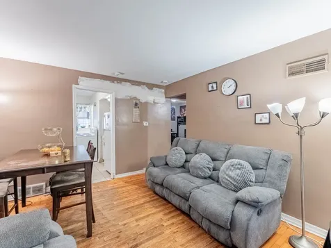 3847 Euclid Avenue Berwyn IL 60402