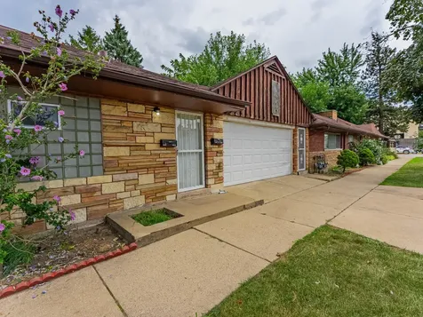 3847 Euclid Avenue Berwyn IL 60402