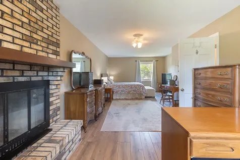 5573 South Beebe Drive Rochelle IL 61068