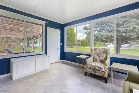 5573 South Beebe Drive Rochelle IL 61068