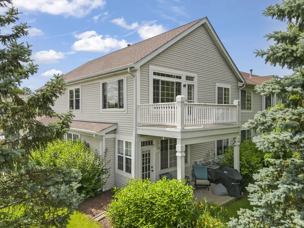 31704 Kline Circle Warrenville IL 60555