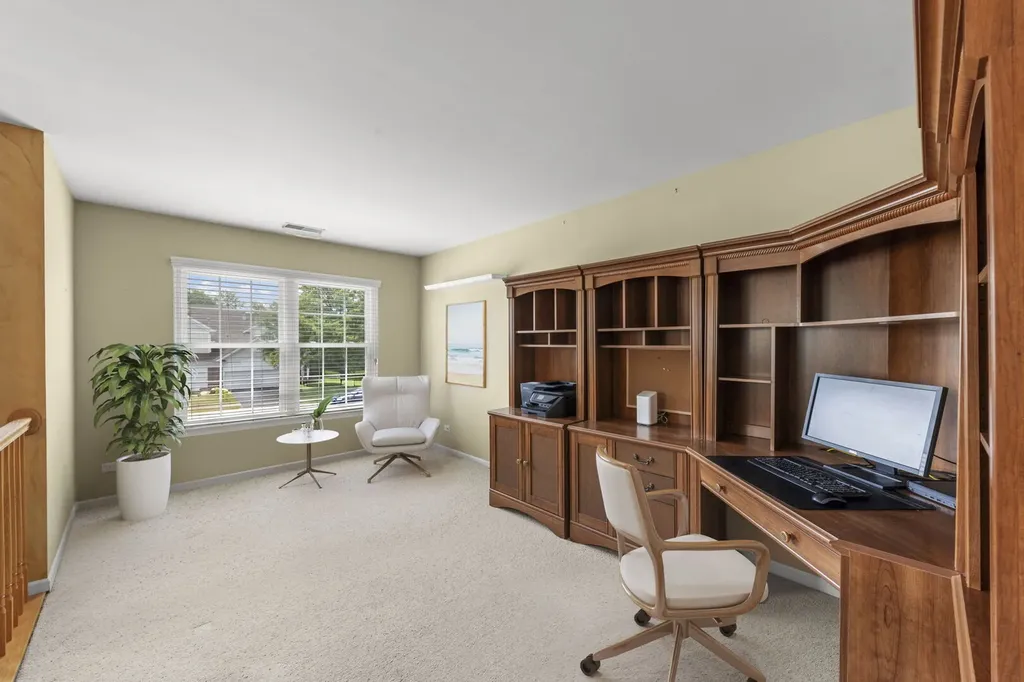 31704 Kline Circle Warrenville IL 60555